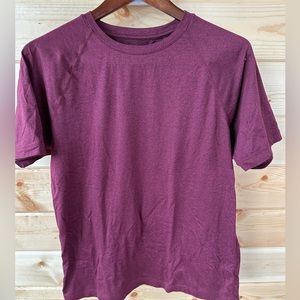 Rhone Men’s Tee Maroon Size M